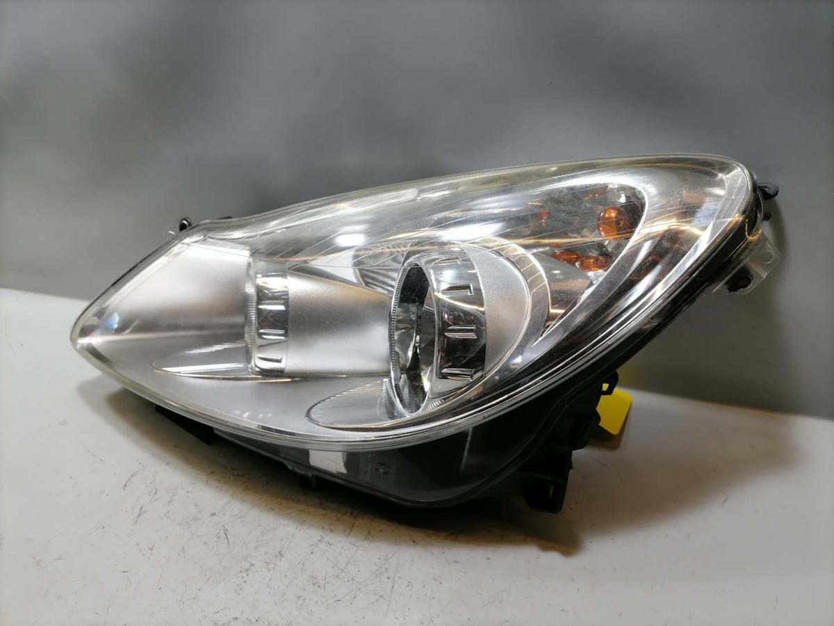 Opel Corsa D original Scheinwerfer links Halogen 13186381 BJ08